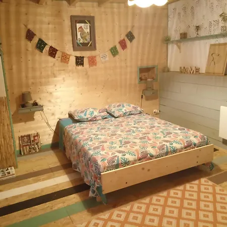 Creole Au Pieds Des Volcans, Cour, Jaccuzi Privatunterkunft *