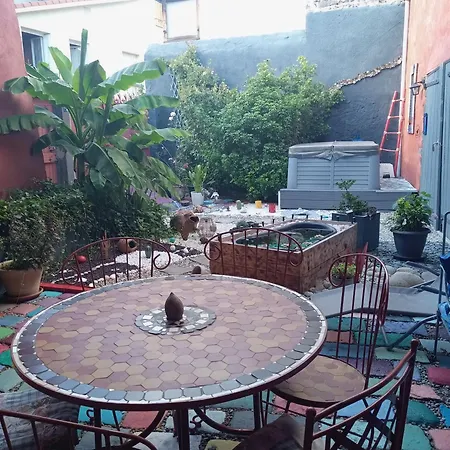 Privatunterkunft Creole Au Pieds Des Volcans, Cour, Jaccuzi Cébazat