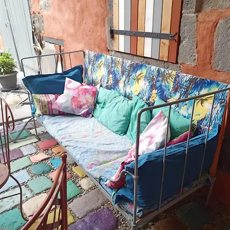 Privatunterkunft Creole Au Pieds Des Volcans, Cour, Jaccuzi Cébazat
